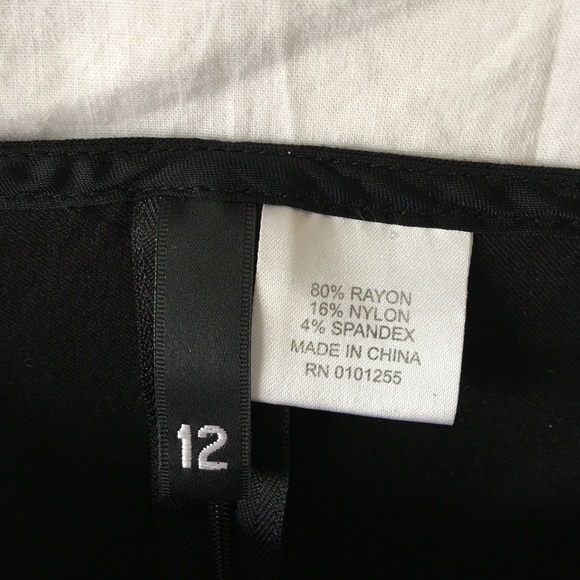 DIVIDED BY H&M TOP WITH ZIPPER IN BACK SIZ… - Picture 3 of 8